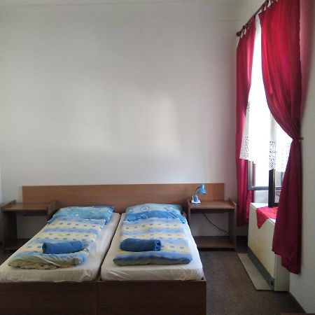 Penzion U Jezu Dobronice Exterior foto