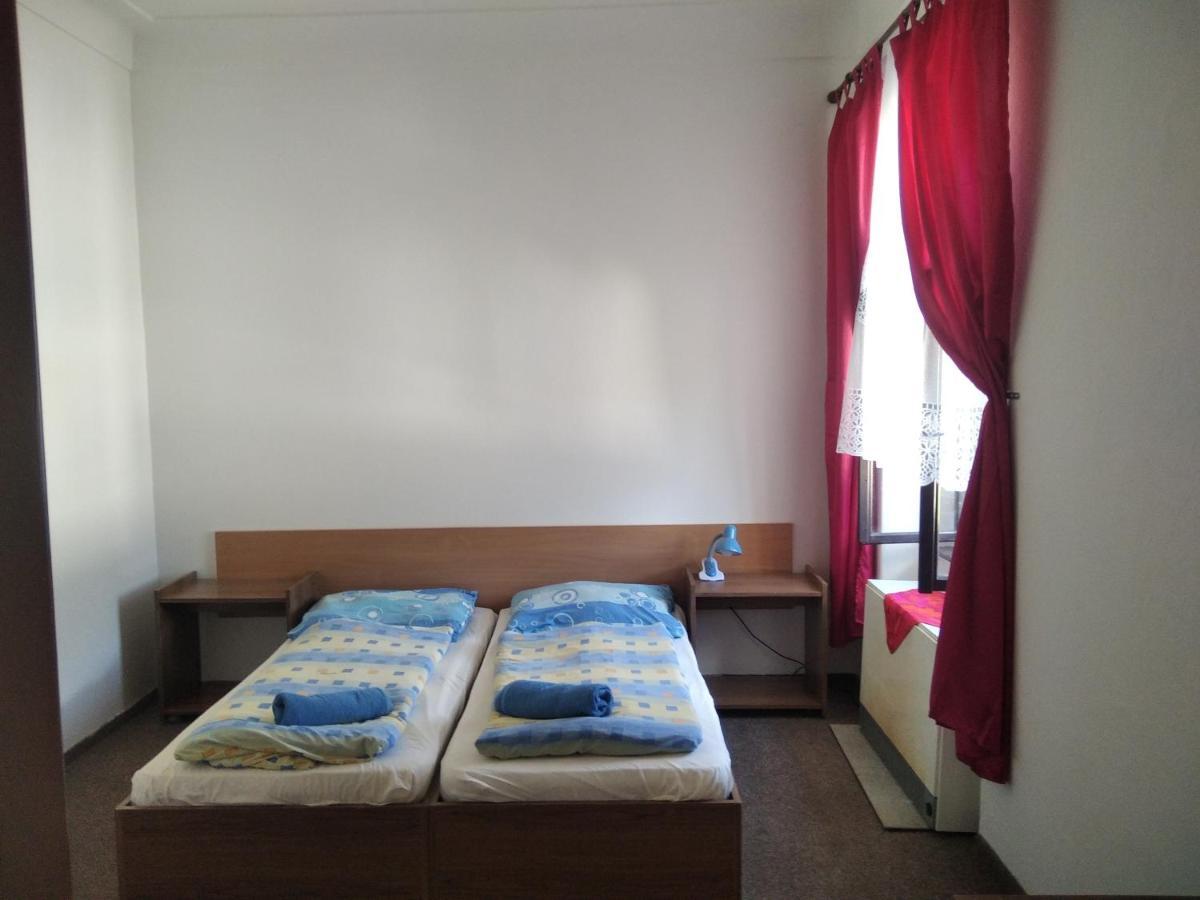 Penzion U Jezu Dobronice Exterior foto