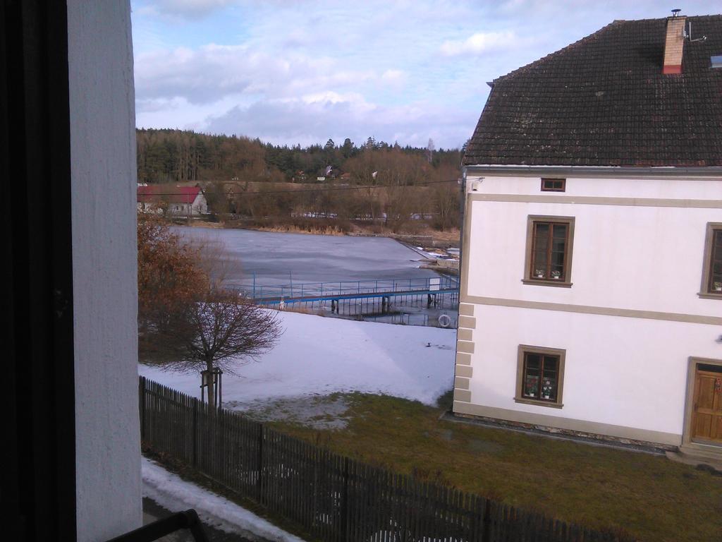Penzion U Jezu Dobronice Exterior foto